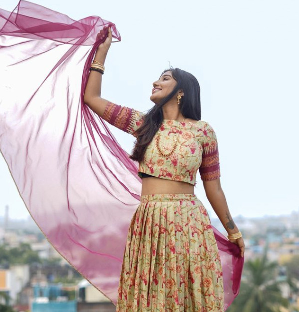 Top 10 Instagram Influencers In Chennai You Should Follow [2023]