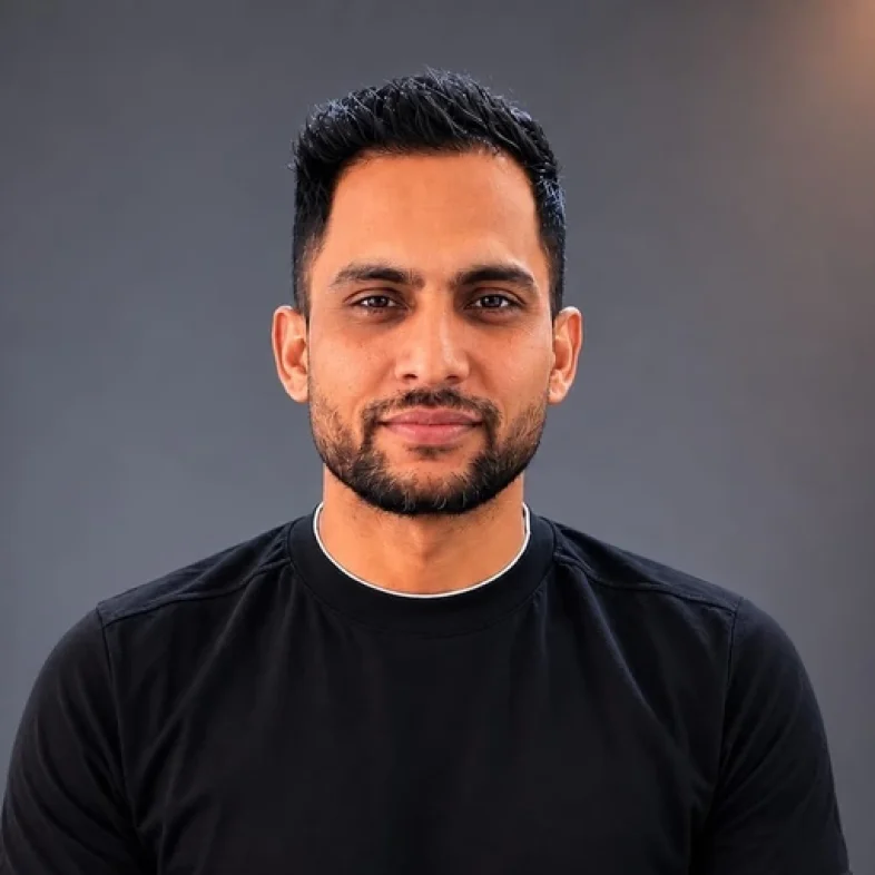 CA Mukander Beniwal